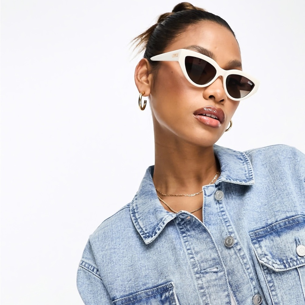Quay Narrow Down Sunglasses - Bone White